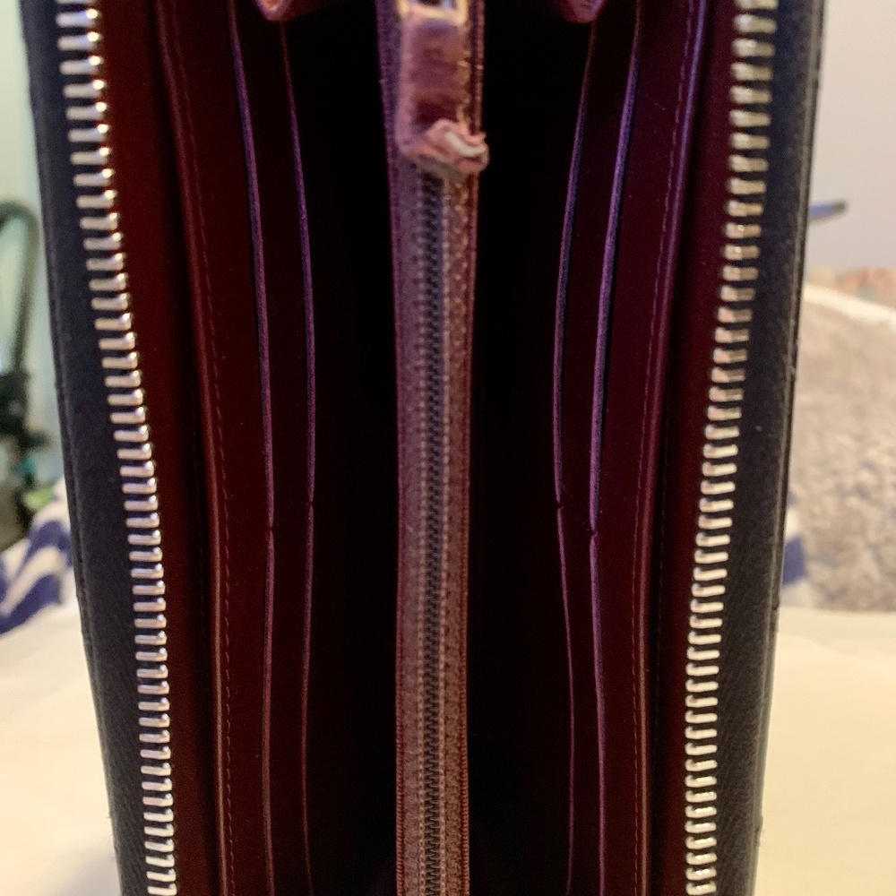 CHANEL Long Zip Wallet Matelasse BLACK - Picture 6 of 14